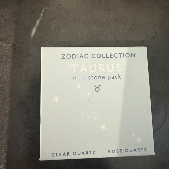 zodiac collection Accessories - Taurus Zodiac Mini Stone Pack - Clear and Rose Quartz
